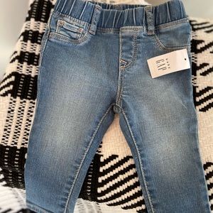NWT GAP 6-12 month size elastic waist denim jean. Super cute